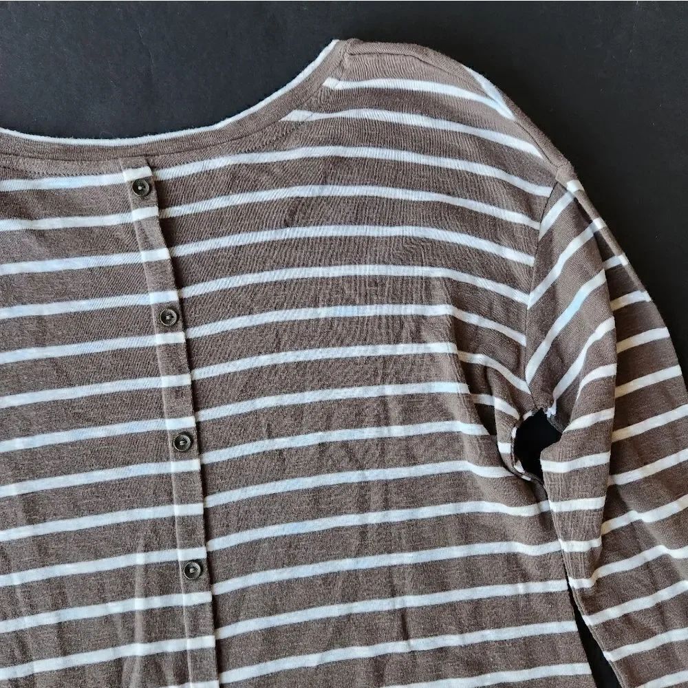 Kate Park Striped Shirt - Picture 9 of 13